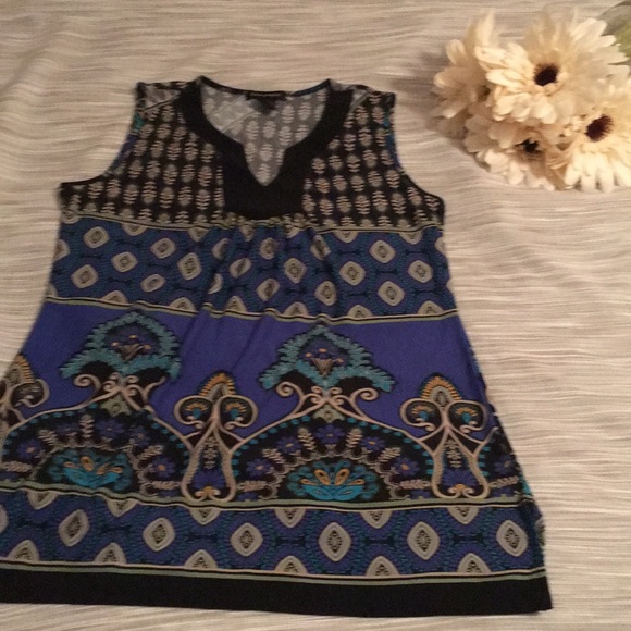 Susan Lawrence Tops - NWOT Gorgeous Blouse!✨